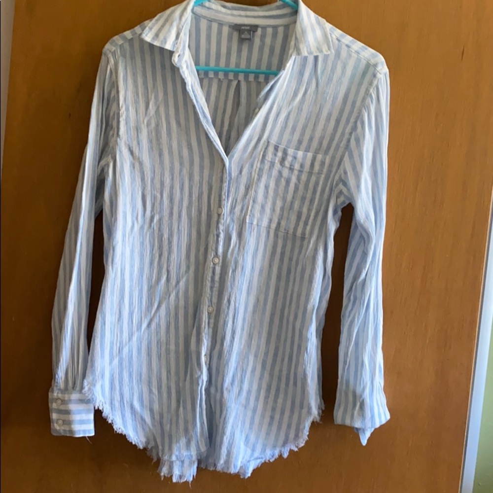 Aerie button up top